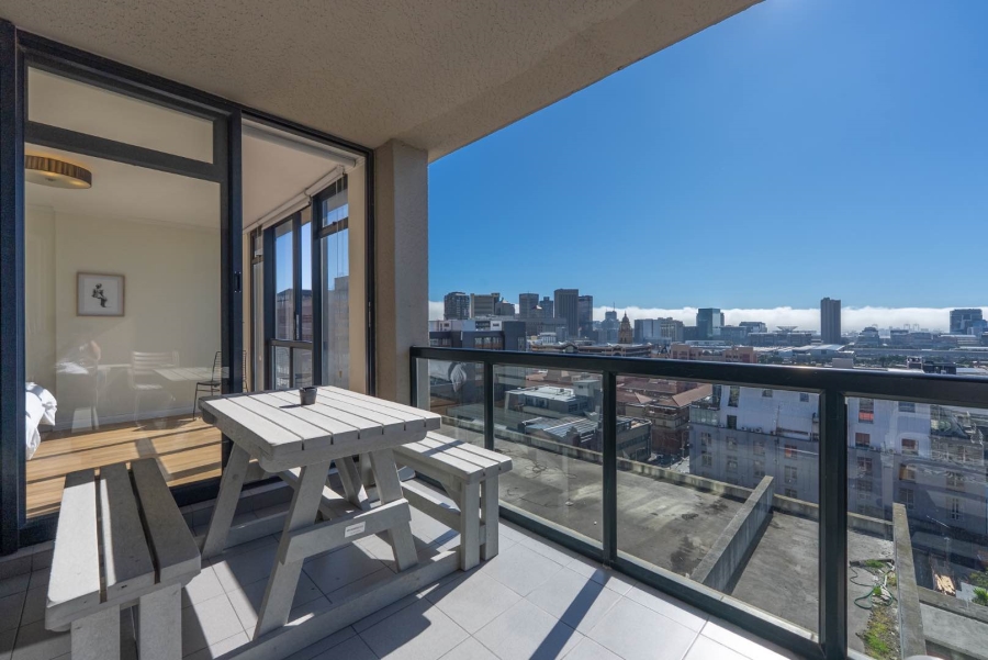 2 Bedroom Property for Sale in Cape Town City Centre Western Cape